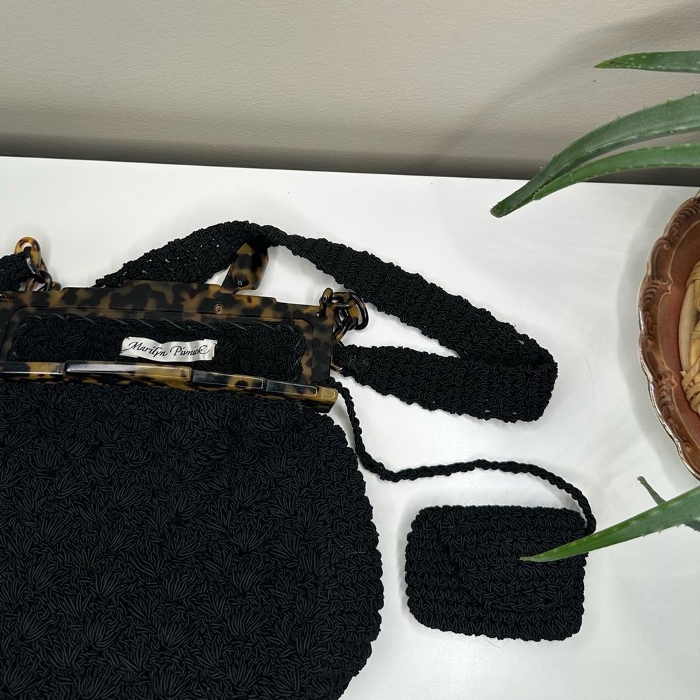 Vintage Marilyn Pivnick Black Knit Handbag Tortoise Lucite Frame & Coin Purse - Picture 9 of 14